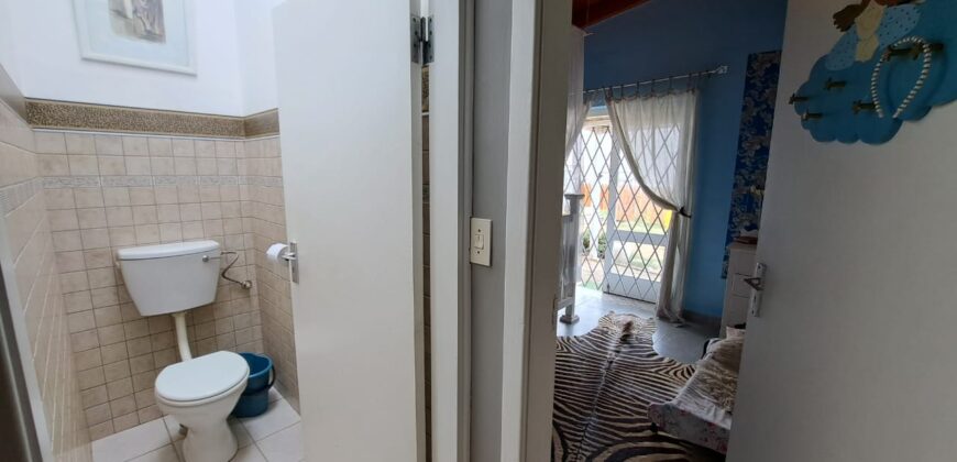4 Bedroom House for Sale