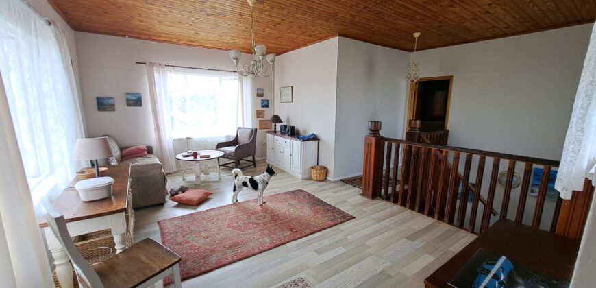 4 Bedroom House for Sale