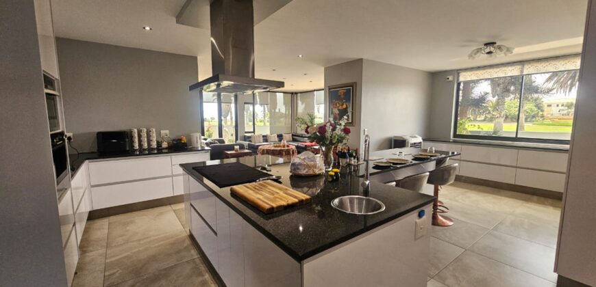 8 Bedroom Property for Sale